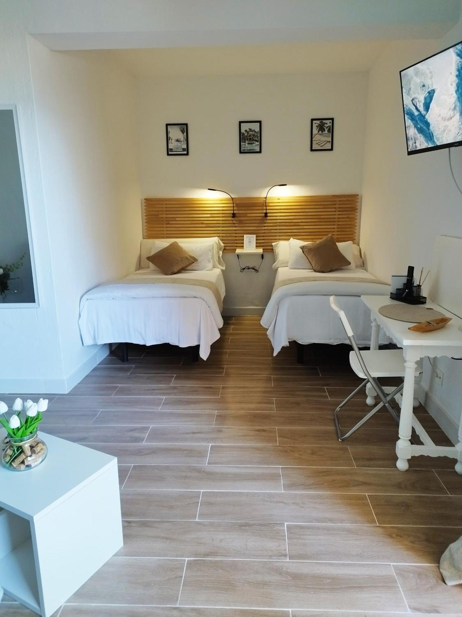 Amazing Front Sea View Studio. Marbella Centre 외부 사진